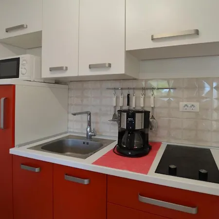 Guest house Apartments Velenik Rovinj